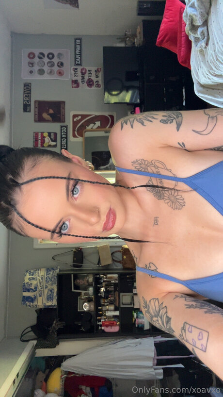 Xoavxo model pornographic pic