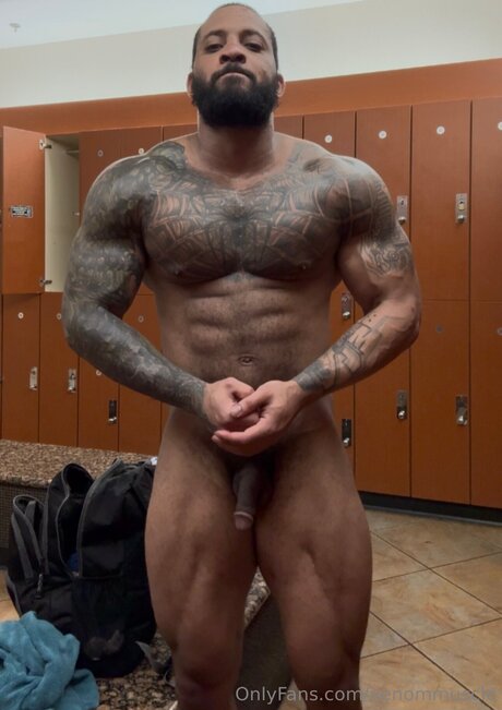Gymzaddyvenom hd pornstar images