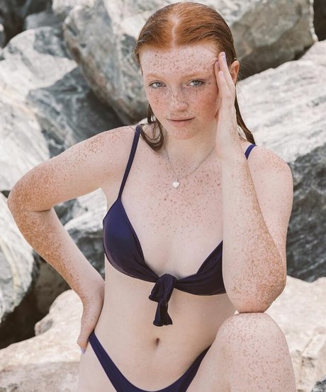 Lilianna Ruger art model photos