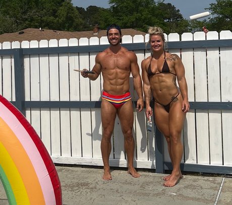 Dani Elle Speegle pornstar pretty gallery
