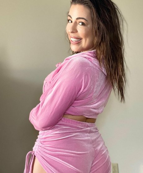 officiallyemmyjames top star photos