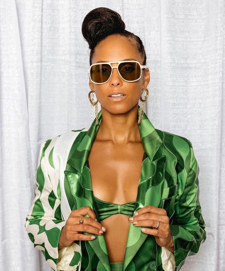 Alicia Keys star exclusive picture