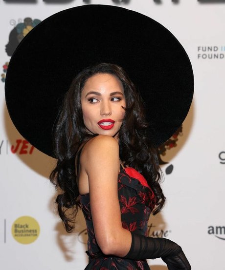Jurnee Smollett erotic actress pic
