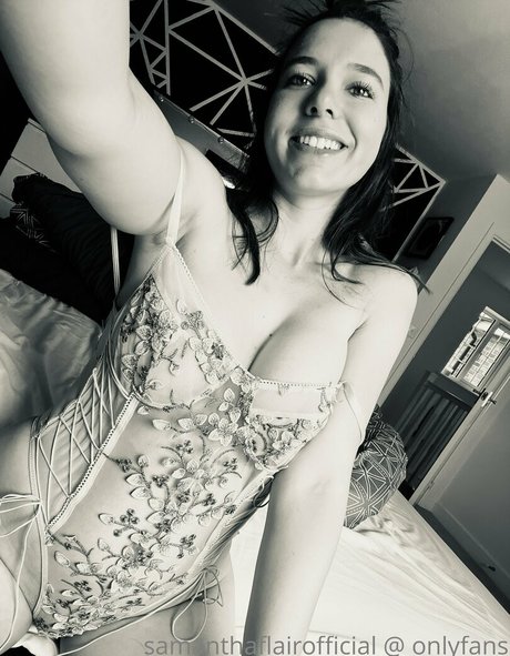 samanthaflairofficial star pornographic pic