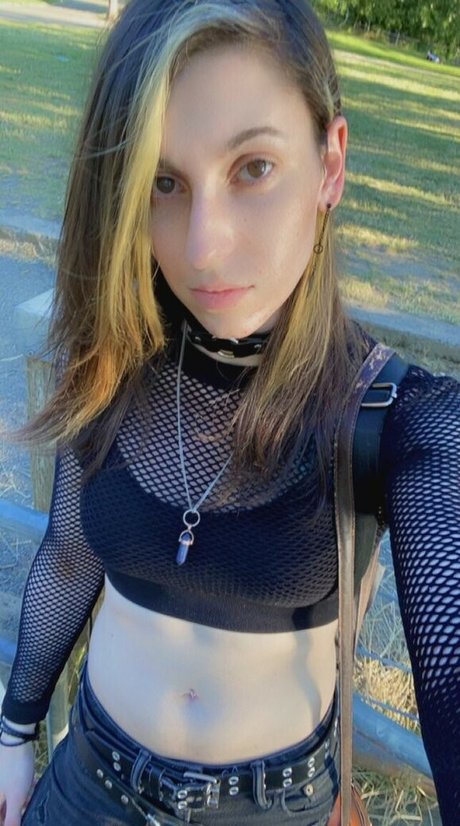 Devi Dionne best pornstar img