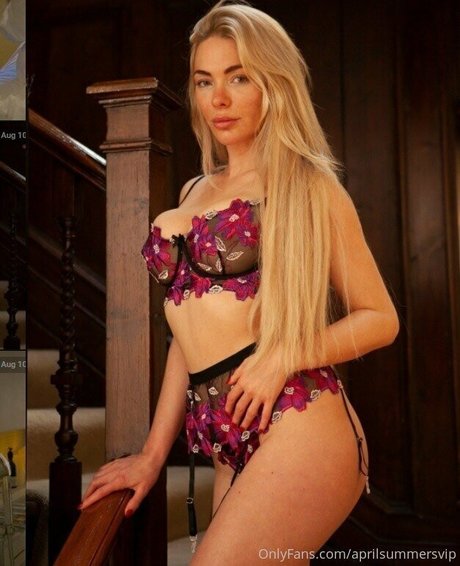 hot mature onlyfans adult images