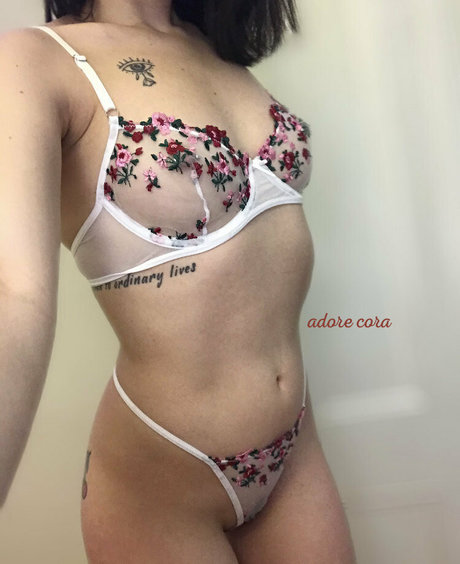 thecoragrant hot pornstar photos