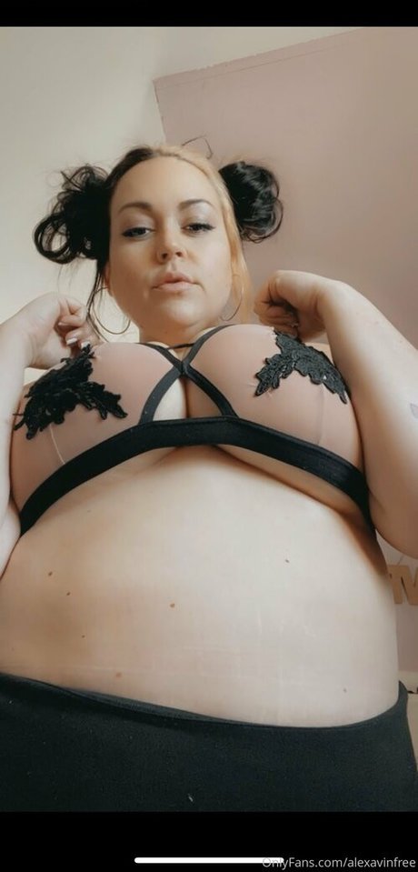 alexavinfree porn model archive