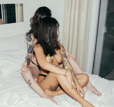 Natth pornstar naked picture