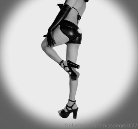 missangell177 adult star picture
