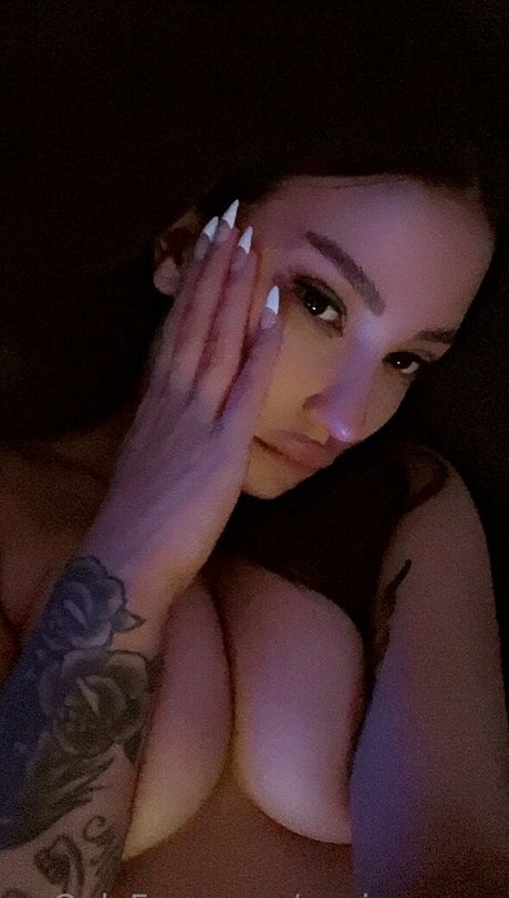 eevie moon hot star picture