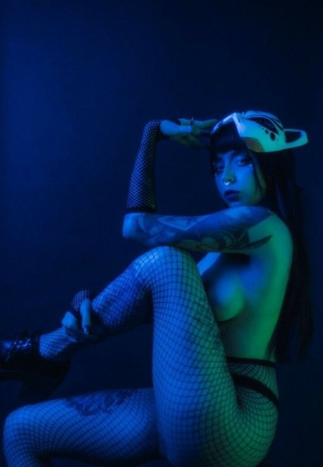 spicynika star naked photo