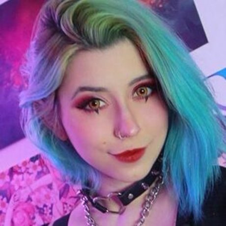spicynika xxx model picture