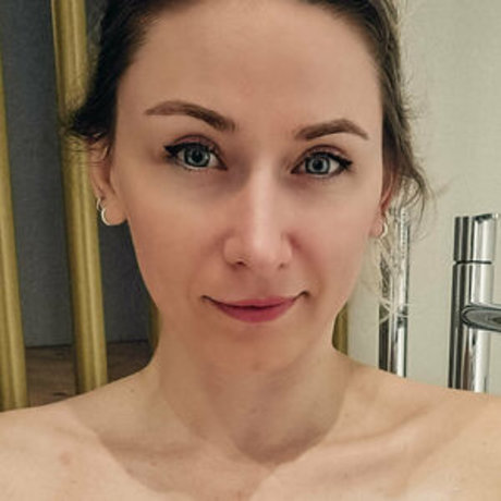 Alice Callipyge model erotic pics