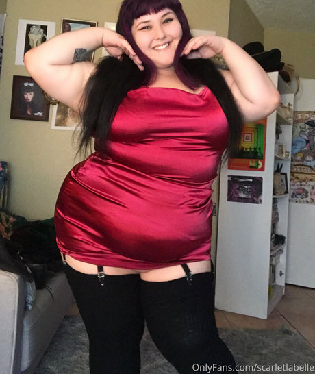 curvy naked onlyfans nude galleries