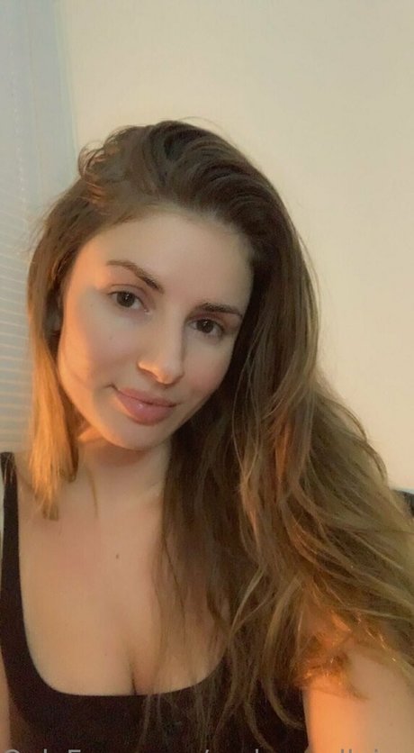 luu iiza pornstar hot pictures