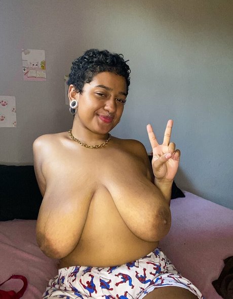 HathorGoddex star erotic image