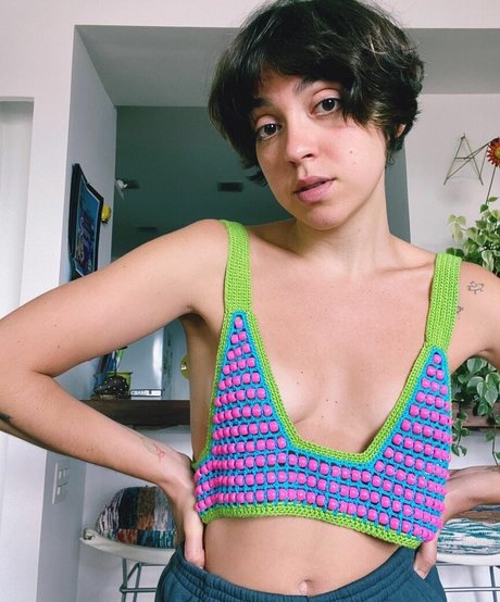Valentina Bandeira star pretty photos