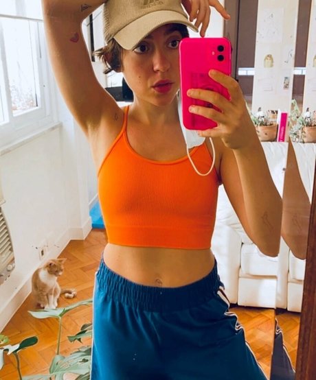 Valentina Bandeira star pornographic photo