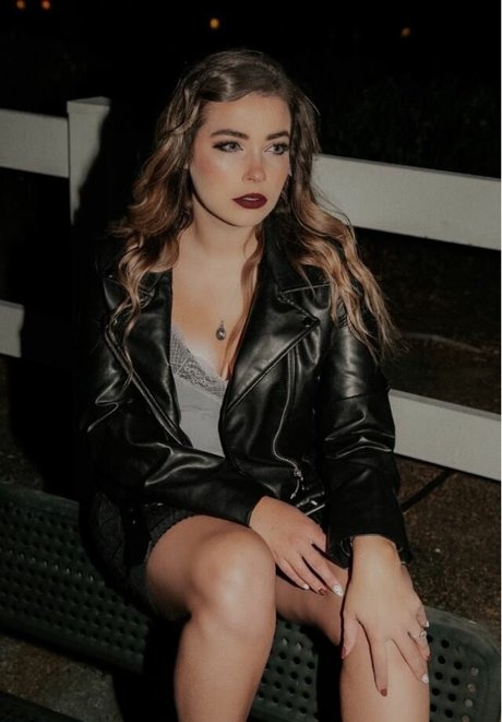 Justseum nudes star photos