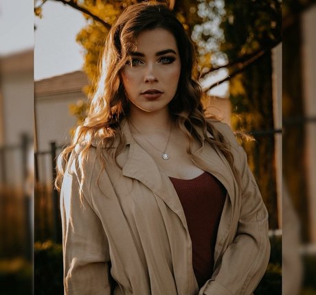 Justseum sex model image