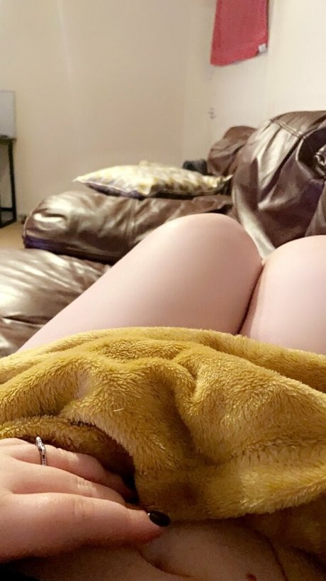 hairy latina onlyfans sexy nude pic