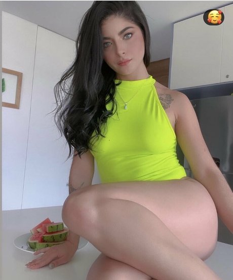 selenakyle69 exclusive model photo