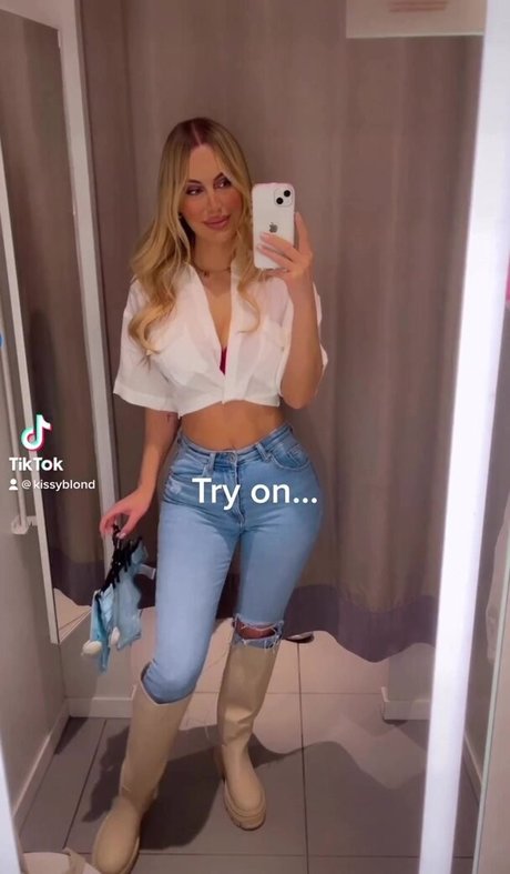 Chrissy xoxo model sex img