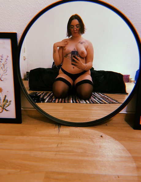marypoppy pornstar nice photo