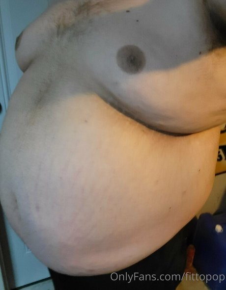 fittopop model naked pic