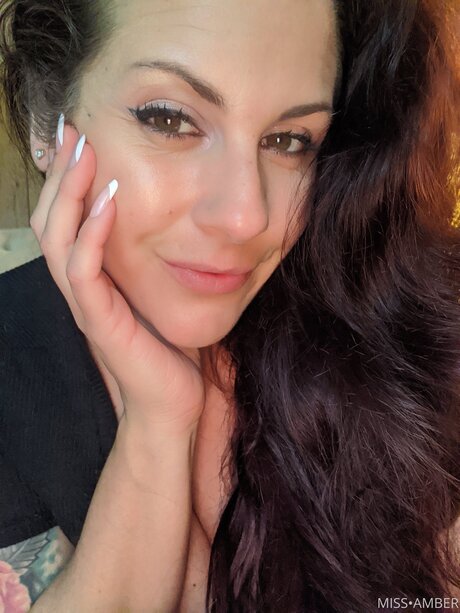 Missamberdoesxxx exclusive actress image