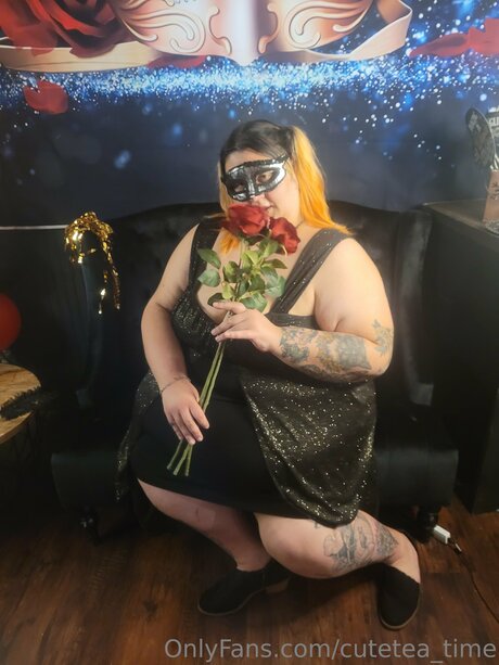 Cutetea Time xxx model image
