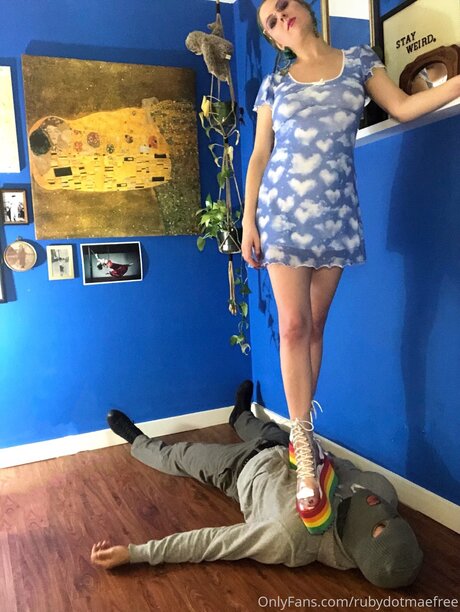 milf young onlyfans pornographic photos