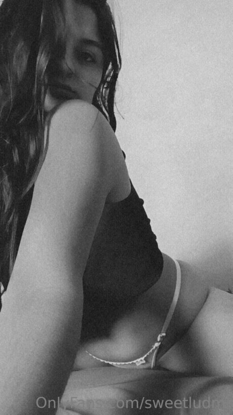 celebrity free onlyfans naked photo