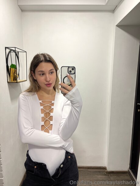Ksenia A perfect model pic