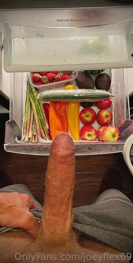 Joeyflex69 nudes star photo