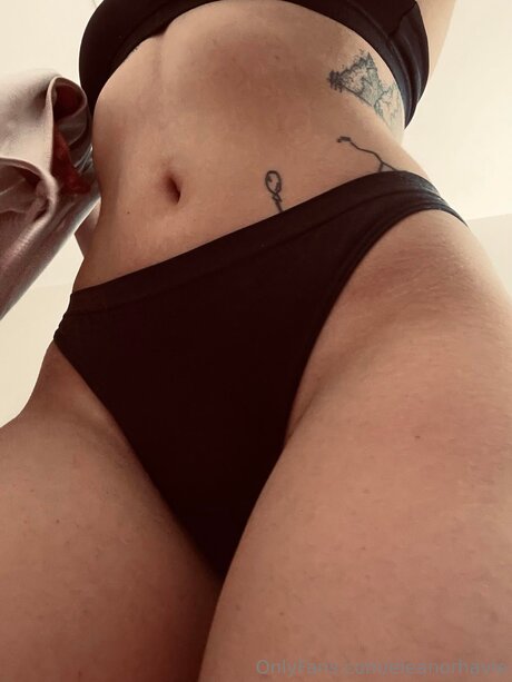 blonde yoga onlyfans free picture