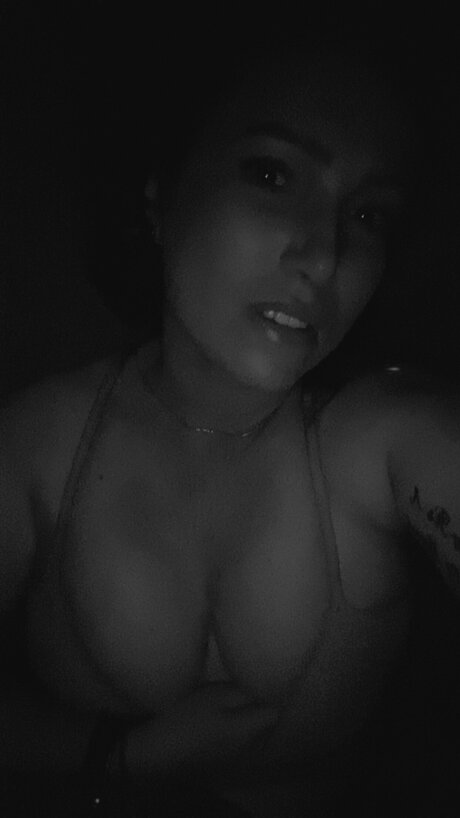 Yoursnicole22 hd actress img