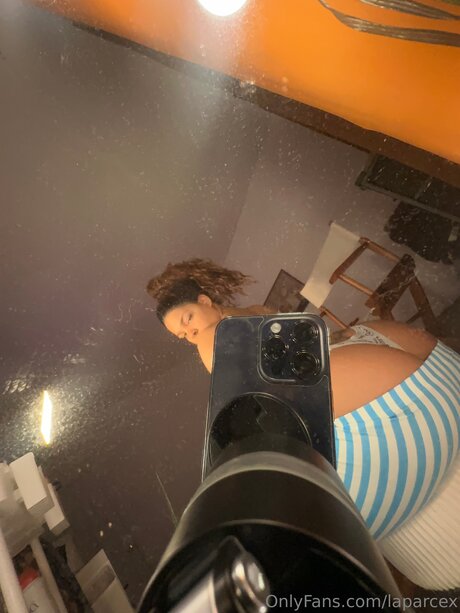 Laparcex nude star images