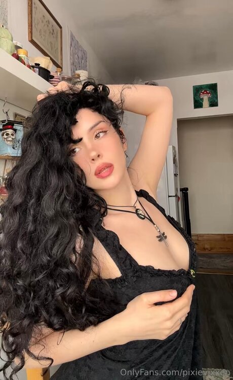 Pixievixencrypt porn actress pictures