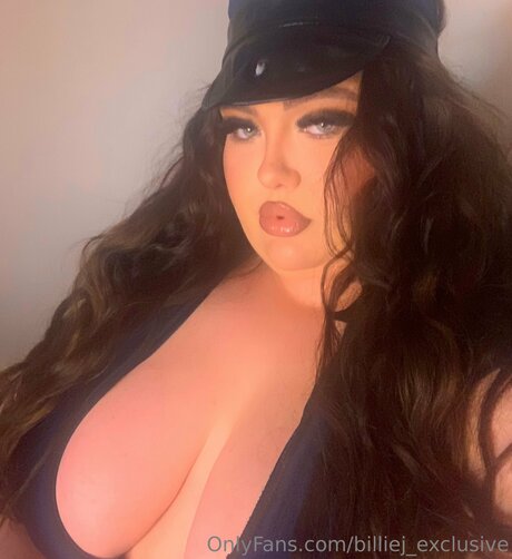 Billiejofficiall xxx model pics