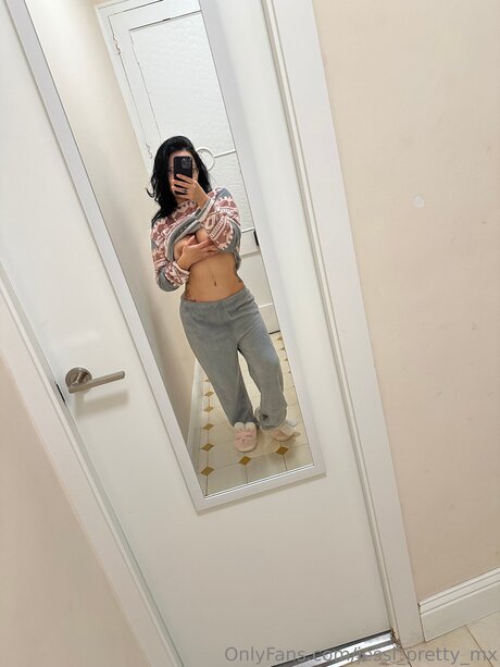 Jessi Pretty Mx star pornographic image
