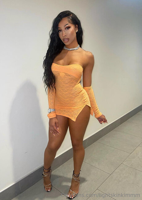 Lightskinkimmm model adult images