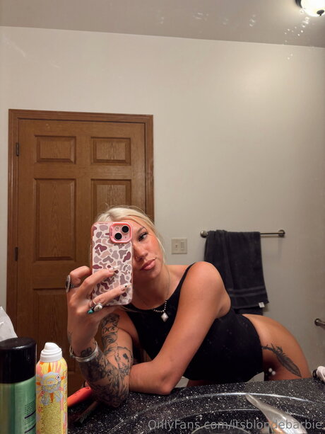 Itsblondebarbie sex star archive