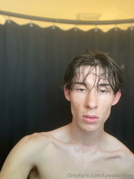Tywalkerfree profile image