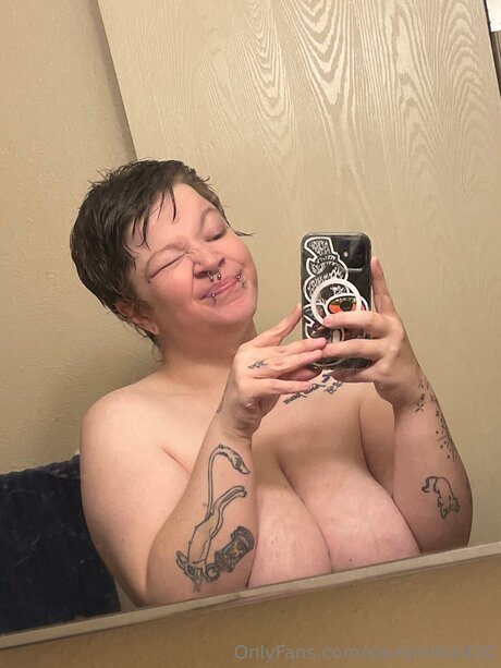 Savismiles420 perfect model pic