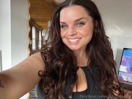 Sshortnssweet nude model pics