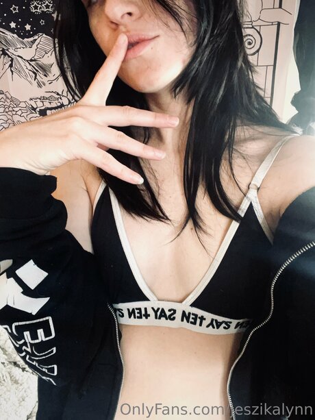Jeszikalynn art actress photo