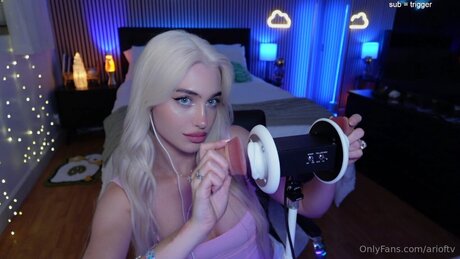 Arioftv hot pornstar img