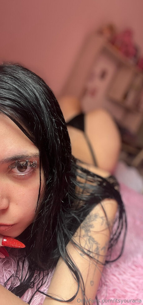Itsyouraria pornstar naked photo